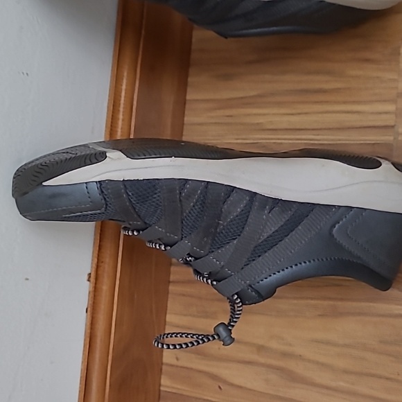 Woman's  leather shoes - Picture 5 of 7